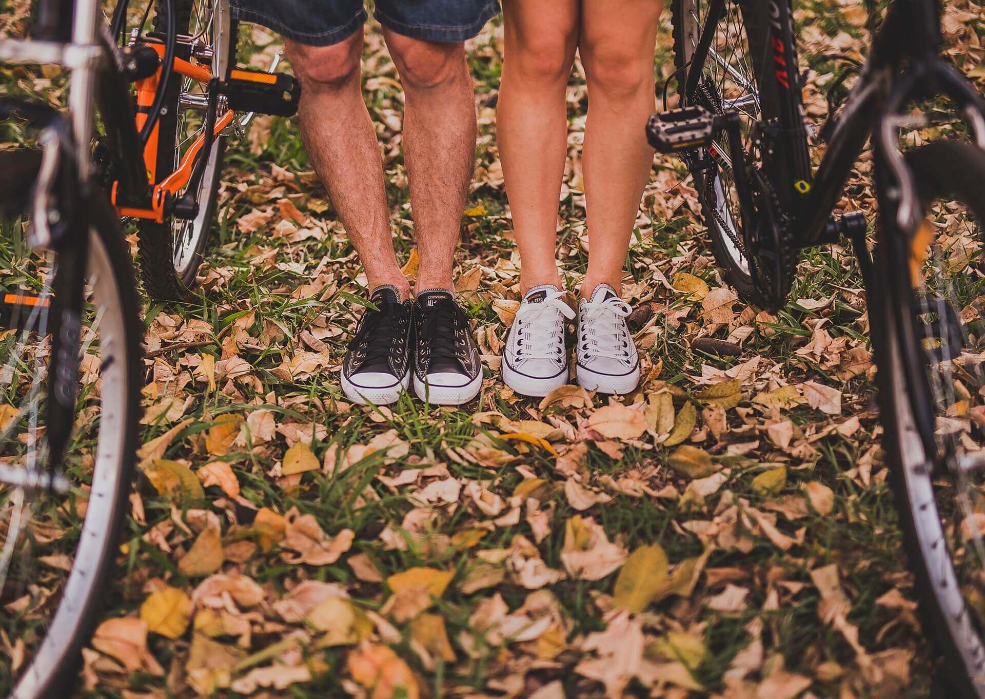 איך להפוך צימר רומנטי לדובדבן של טיול אופניים בשניים